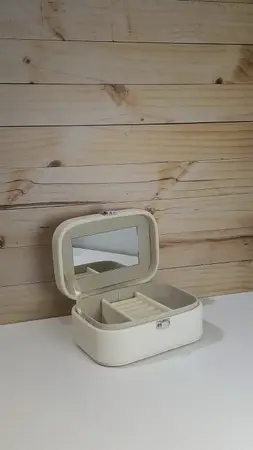 ALHAJERO LINEA PU WHITE