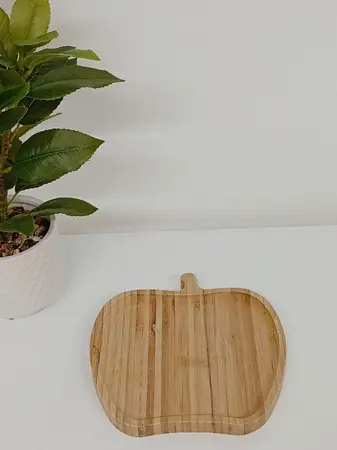 BANDEJA MANZANA LINEA BAMBU