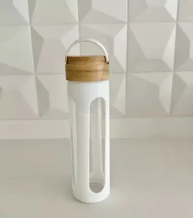 BOTELLA VIDRIO Y SILICONA 600ml. T/BAMBOO
