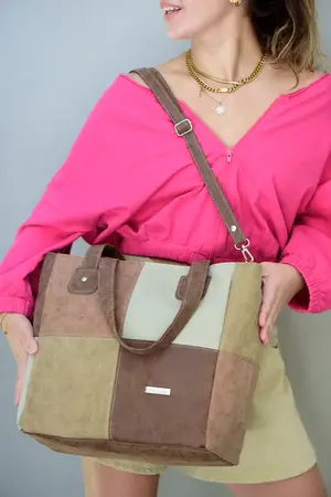 CARTERA DAMA COMBINADA A CUADROS