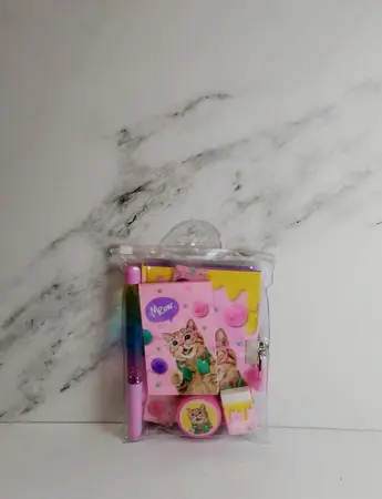 DIARIO INTIMO CHICO EN BLISTER CON ACCESORIOS