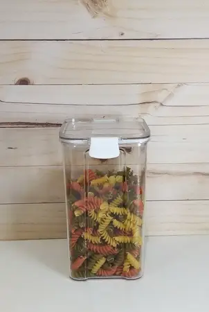 FRASCO ACRILICO C/ TAPA HERMETICA 1300ml. WHITE