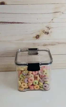 FRASCO ACRILICO C/TAPA HERMETICA 700ml. BLACK