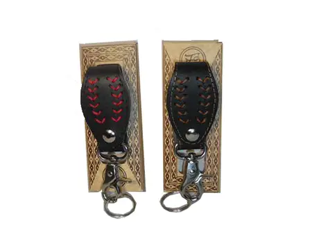 LLAVERO CON MOSQUETON