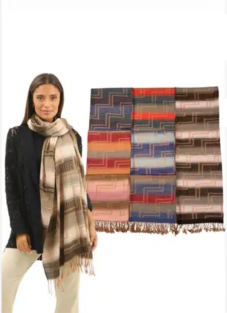 PASHMINA LABRADA GUARDA C/FLECOS