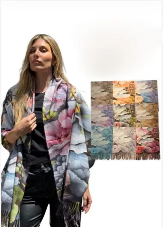 PASMINA FLORES C/FLECOS SU-303657