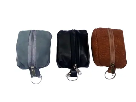 PORTAMONEDAS DE CUERO.