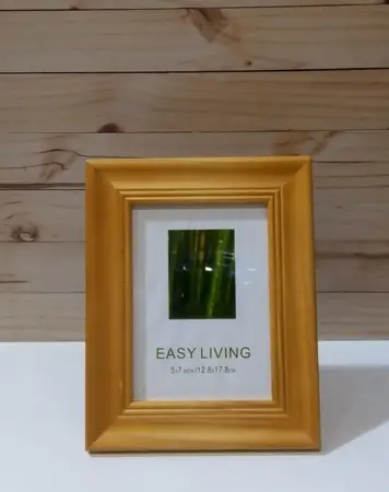 PORTARETRATO DE MADERA 5X7 (12.8X17.8)