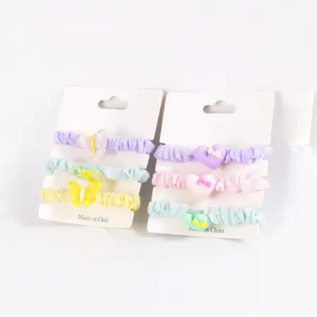 SET DE COLEROS C/CORAZON X 3 UNID.